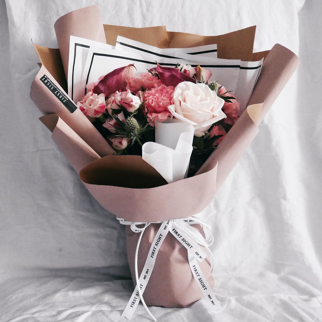 男朋友我這次不要乾燥花了 高質感時尚配色鮮花束 我的少女心以後要被鮮花帶走 Girls 女生日常