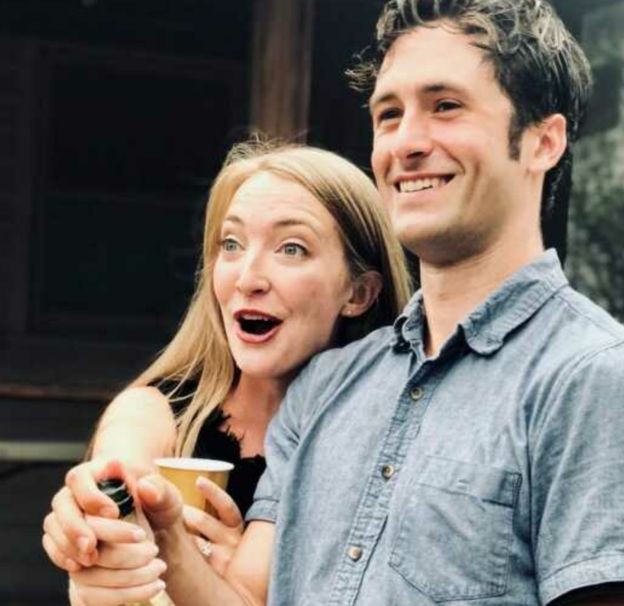 _103277297_couple