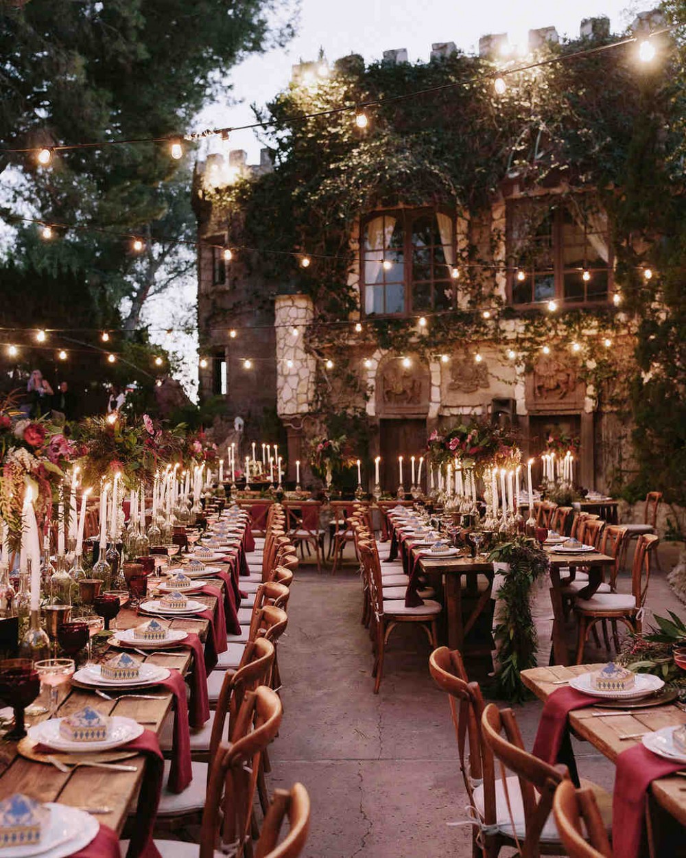 adaymag-harry-potter-themed-wedding-17