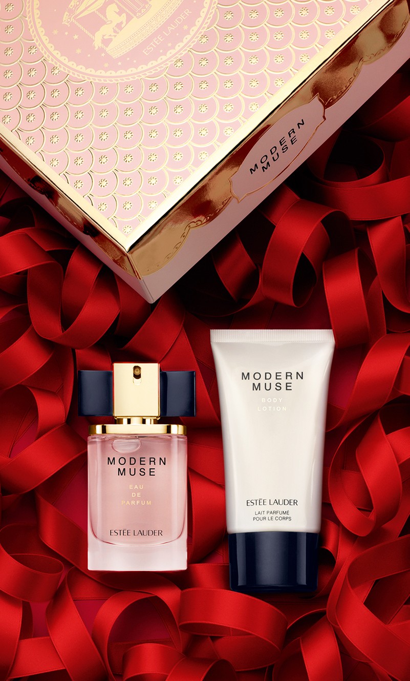 ESTÉE LAUDER
