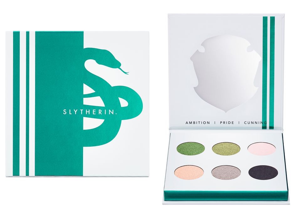 slytherin-harry-potter-eyeshadow-palette-1540375848