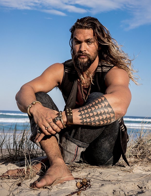 Jason-Momoa-jason-momoa-40910340-622-806 (1)